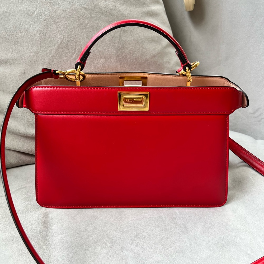 Fendi Peekaboo ISEEU like new